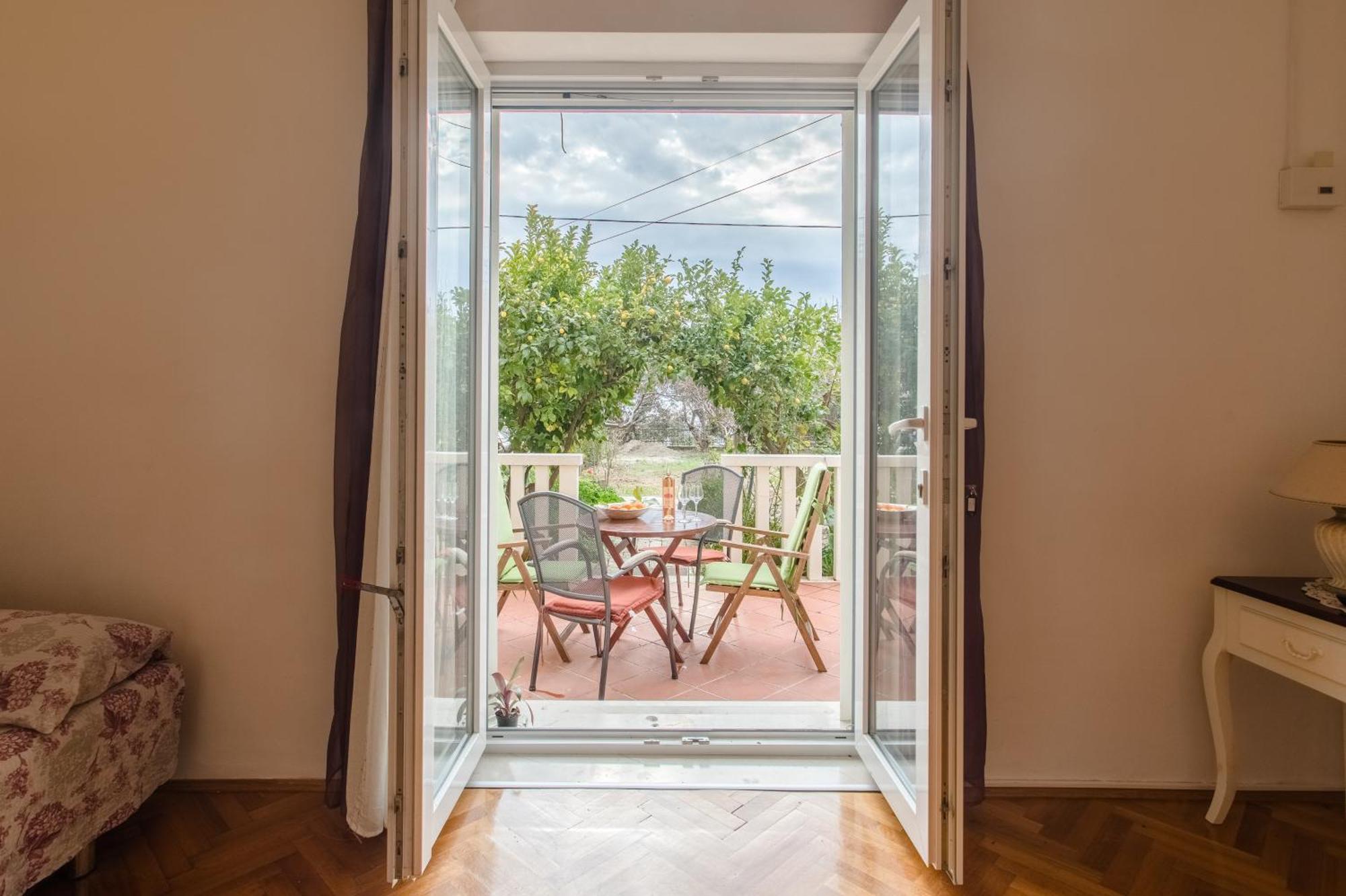 Apartments Kadenca Омиш Номер фото