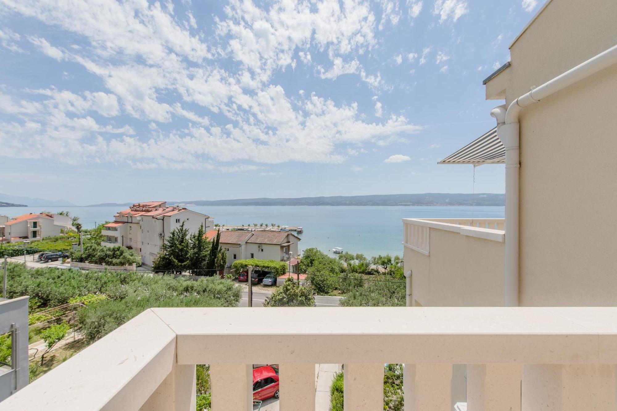 Apartments Kadenca Омиш Номер фото